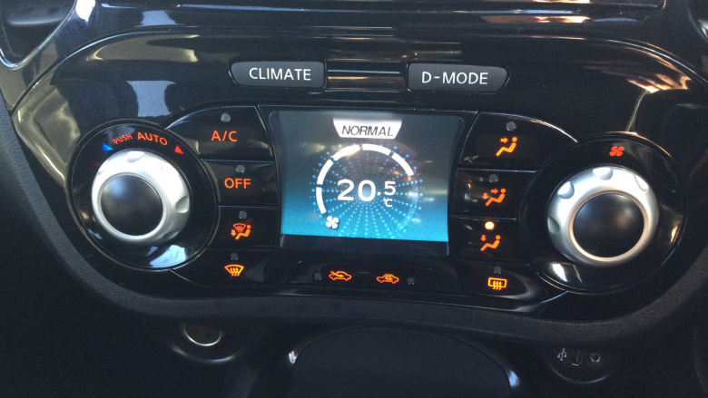 Nissan Juke 1.6 [112] Tekna 5dr CVT [Bose] Petrol Hatchback